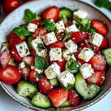 Salade grecque fraises feta